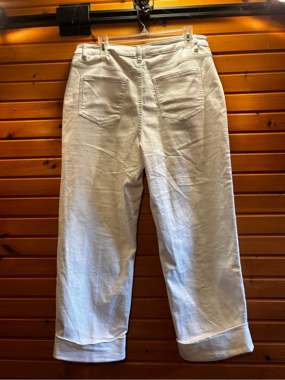 d. jeans White Button-Front Denim Jeans
